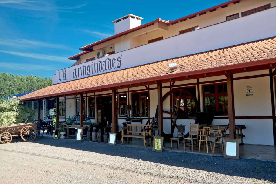 L.B. Antiguidades - Matriz